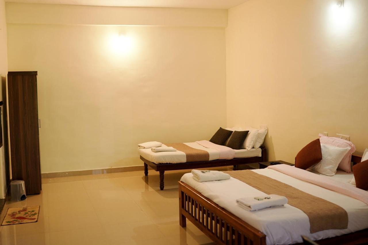 Bed and Breakfast Wayanad Royal Stream Калпетта Экстерьер фото