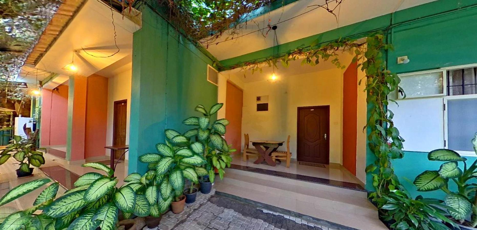 Bed and Breakfast Wayanad Royal Stream Калпетта Экстерьер фото