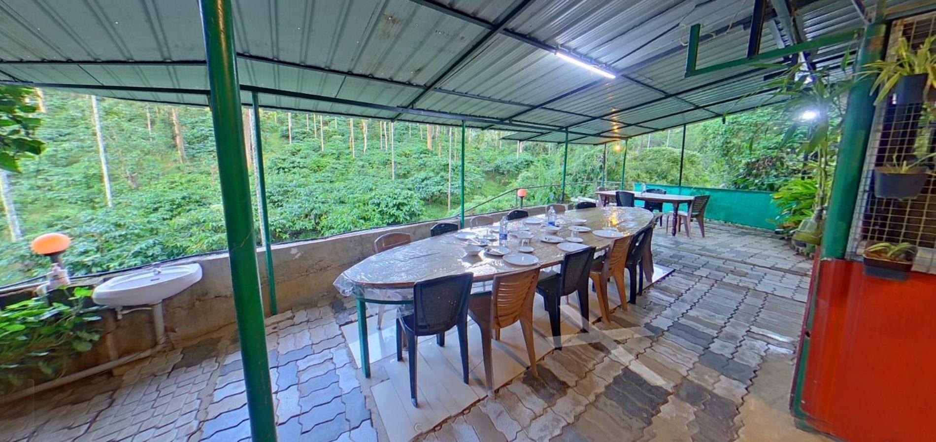 Bed and Breakfast Wayanad Royal Stream Калпетта Экстерьер фото